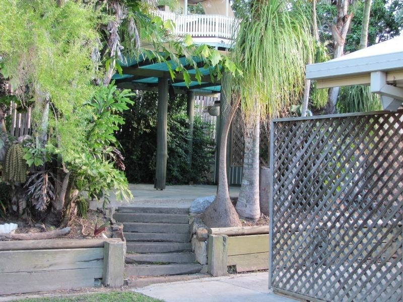 13 Davina Street, Boyne Island QLD 4680