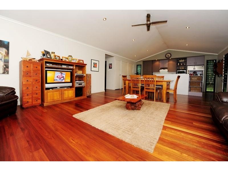 16 Golden Avenue, Tannum Sands QLD 4680