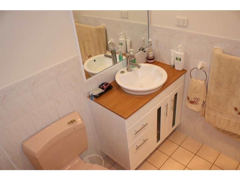 18 Brin Street, Boyne Island QLD 4680