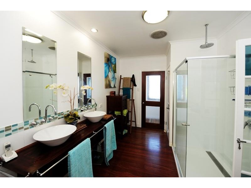 3 Island View Court, Tannum Sands QLD 4680