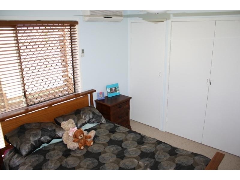 30 Centenary Drive, Boyne Island QLD 4680