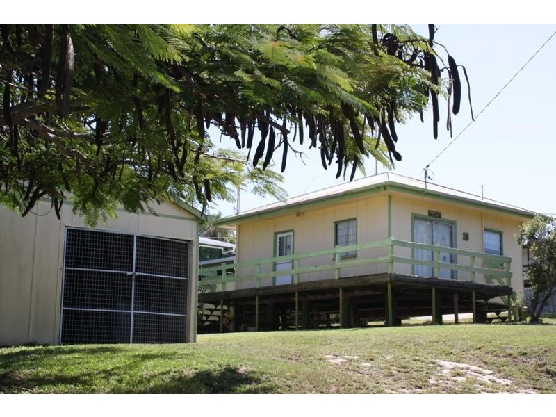 10 Neptune Street, Tannum Sands QLD 4680