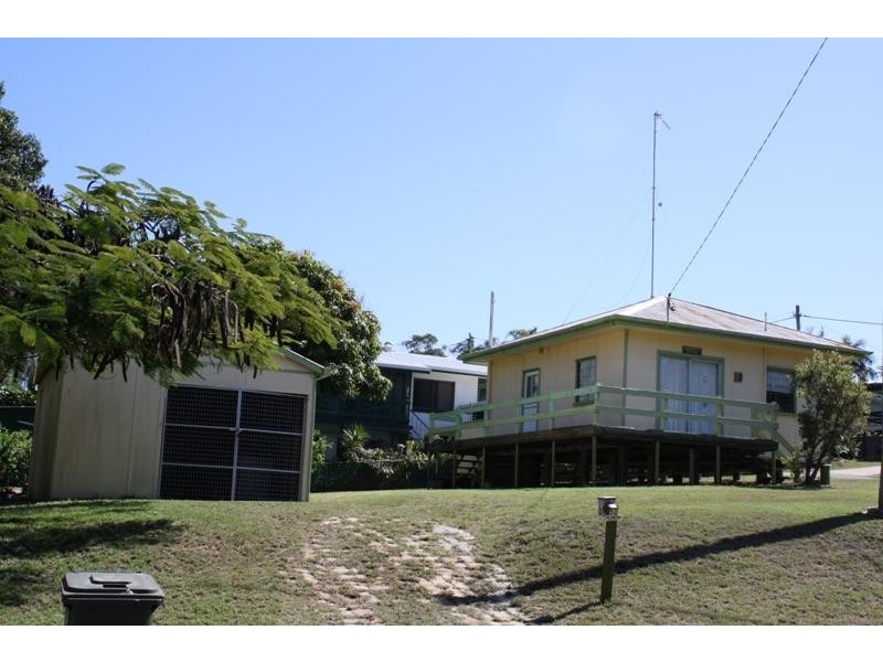 10 Neptune Street, Tannum Sands QLD 4680