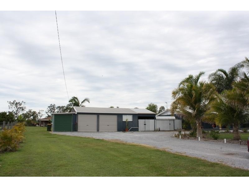 68 Koorawatha Drive, Bororen QLD 4678