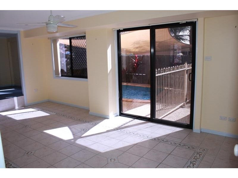 10 Ridge Close, Tannum Sands QLD 4680