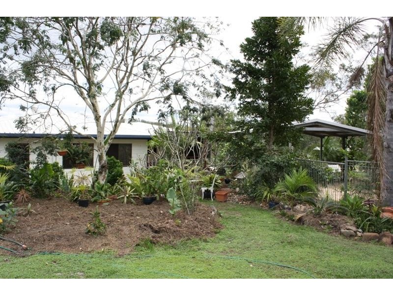 48717 Bruce Highway, Benaraby QLD 4680