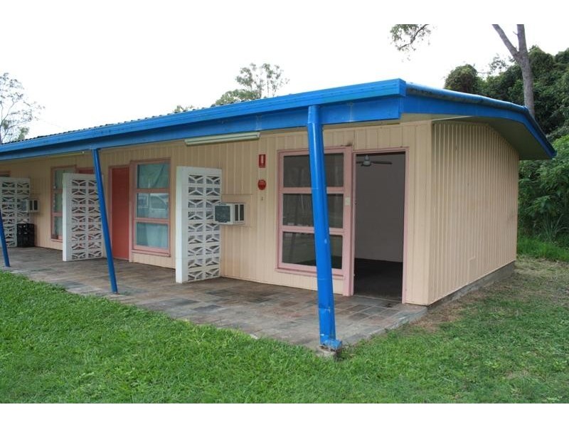 42651 Bruce Highway, Colosseum QLD 4677
