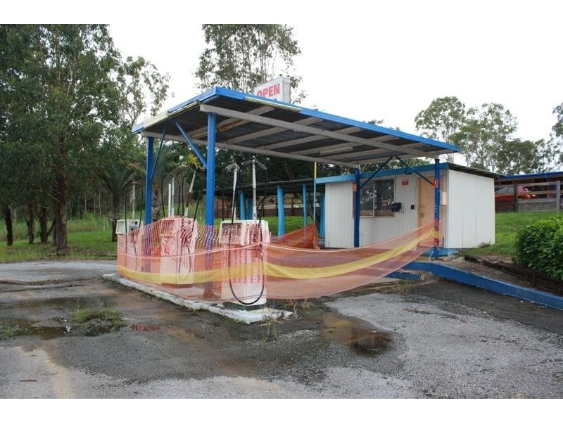 42651 Bruce Highway, Colosseum QLD 4677