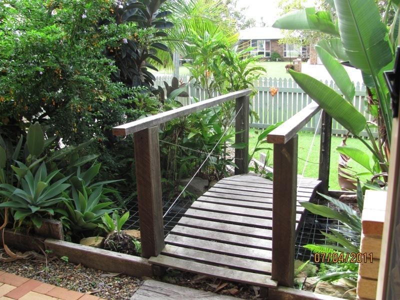 37 Curtis Avenue, Boyne Island QLD 4680
