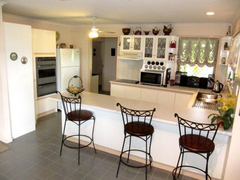 11 Swains Court, Boyne Island QLD 4680