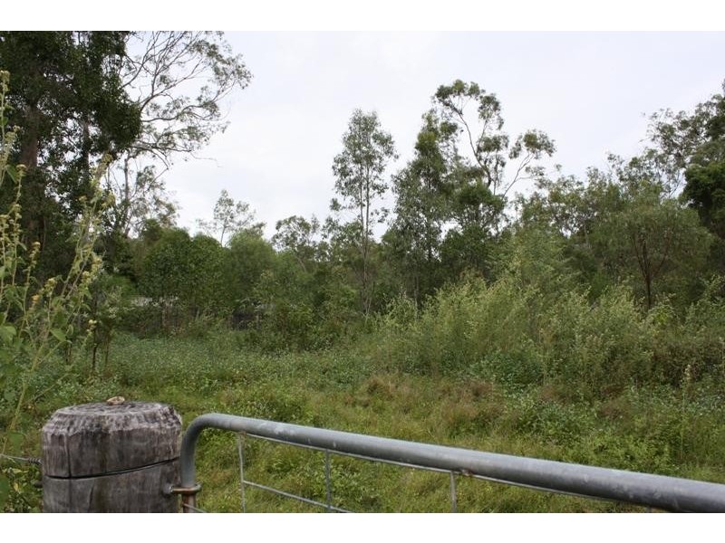 223 Bells Road, Rodds Bay QLD 4678