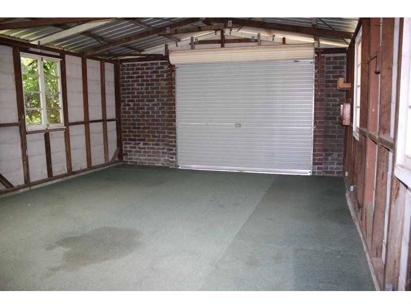 12 Alkina Crescent, Boyne Island QLD 4680