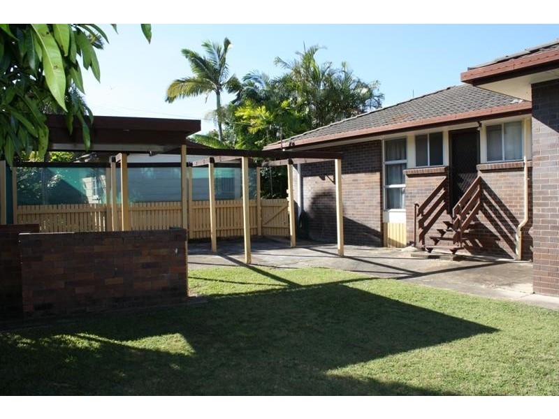 12 Alkina Crescent, Boyne Island QLD 4680