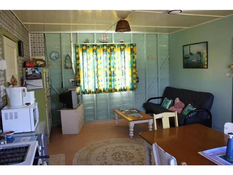 11 Hancock Street, Turkey Beach QLD 4678