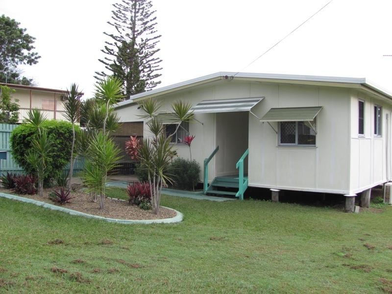 12 Yukana Street, Boyne Island QLD 4680