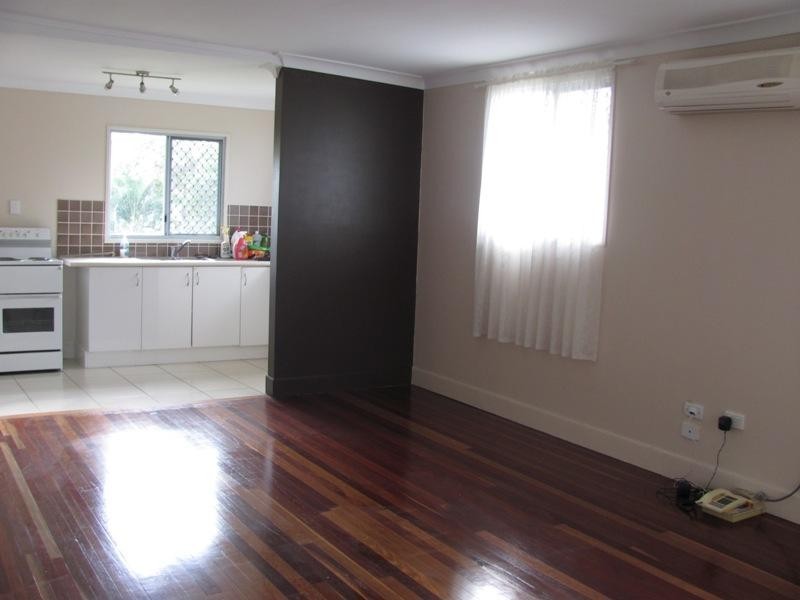 12 Yukana Street, Boyne Island QLD 4680