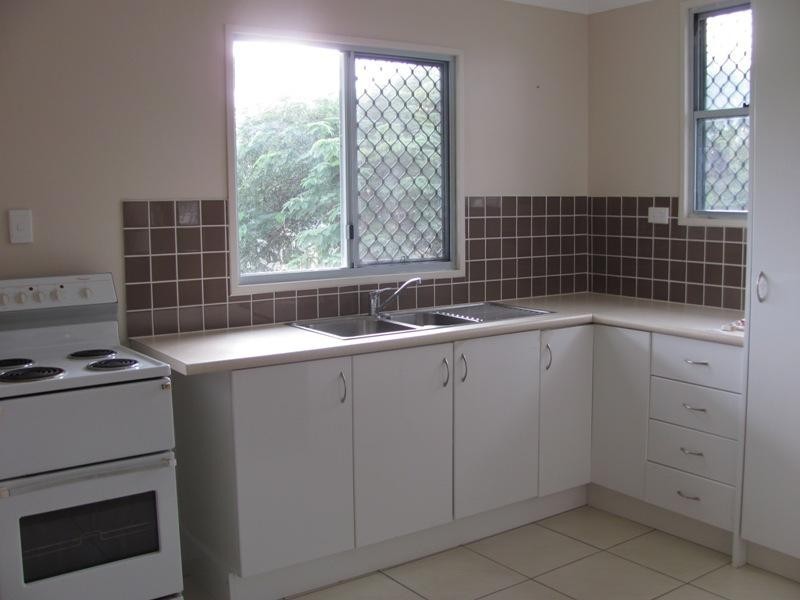 12 Yukana Street, Boyne Island QLD 4680