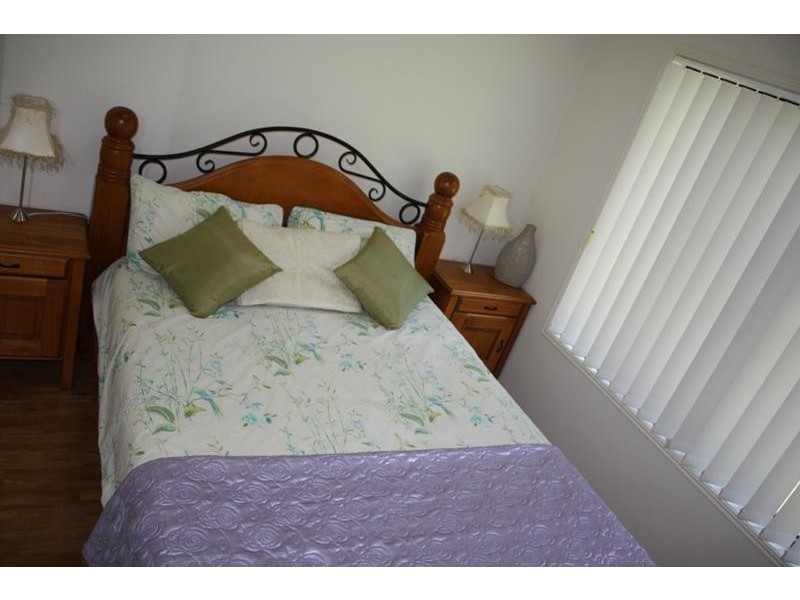 5 Bauhinia Street, Boyne Island QLD 4680