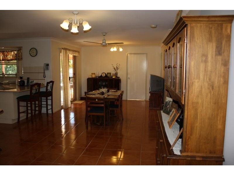 7 Copper Crescent, Tannum Sands QLD 4680