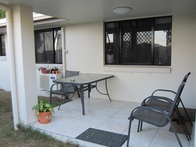 8 Alpine Avenue, Boyne Island QLD 4680