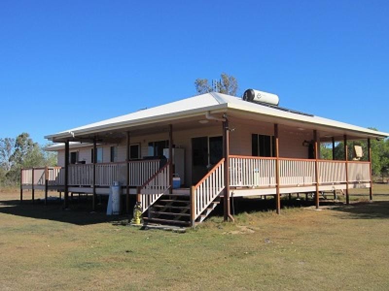 110 Lesters Road, Bororen QLD 4678