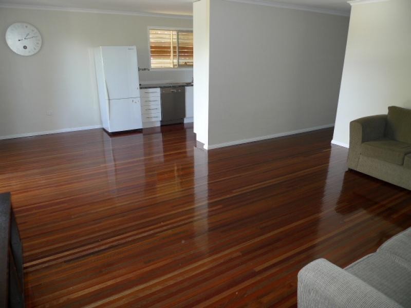 4 Swains Court, Boyne Island QLD 4680