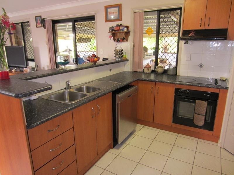 31 Dedekind Avenue, Benaraby QLD 4680