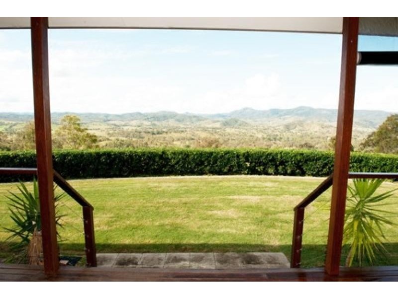 18 Loghole Lane, Mount Perry QLD 4671