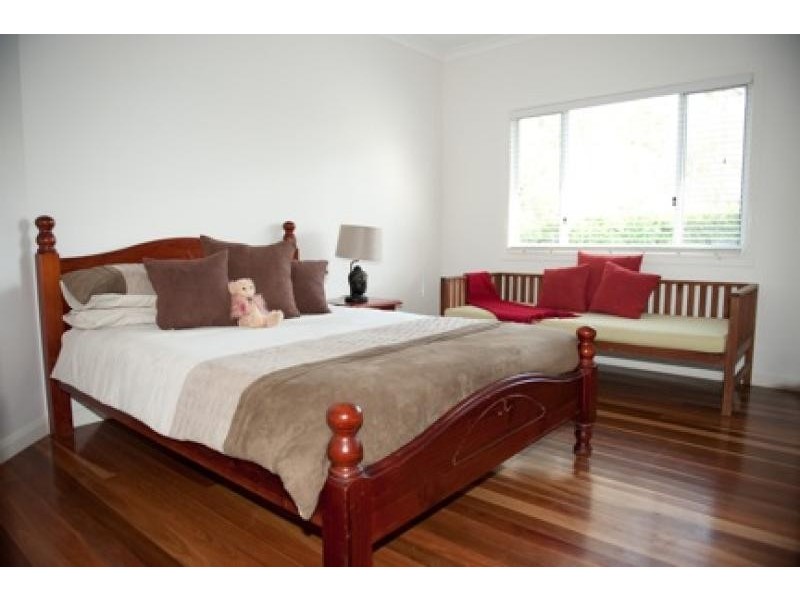 18 Loghole Lane, Mount Perry QLD 4671