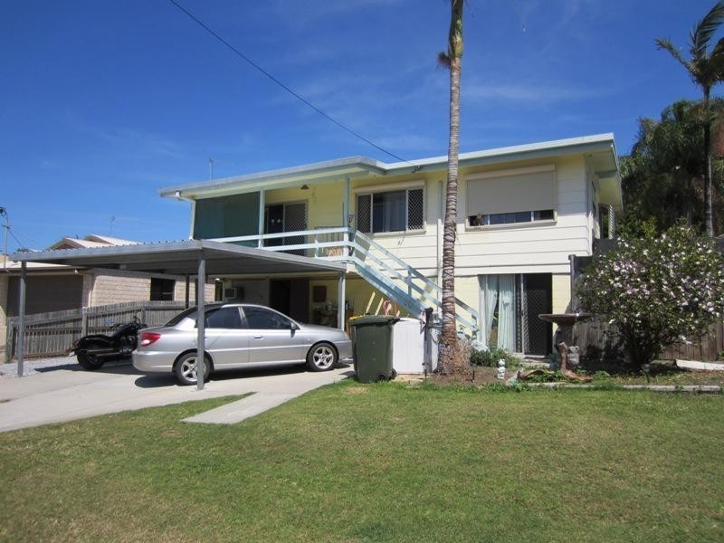 10 Bellemere Court, Boyne Island QLD 4680