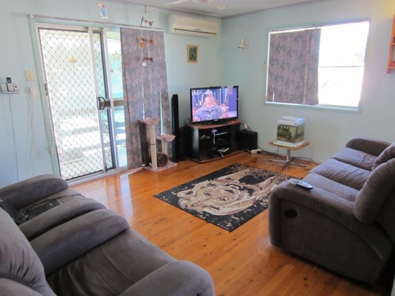 10 Bellemere Court, Boyne Island QLD 4680