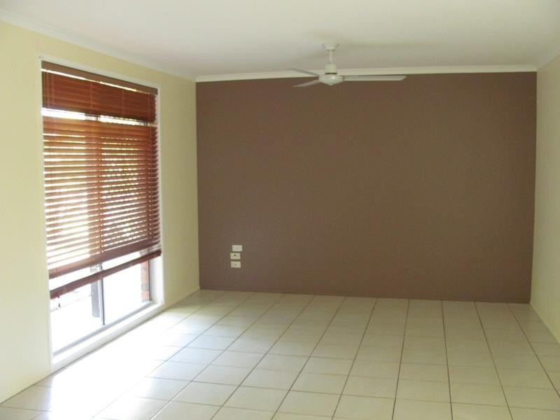 6 Andrew Court, Boyne Island QLD 4680