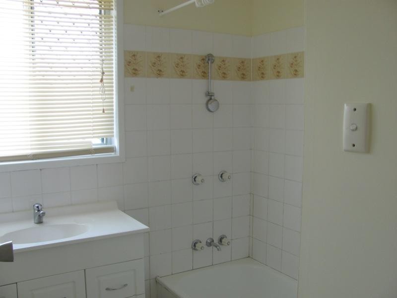 6 Andrew Court, Boyne Island QLD 4680