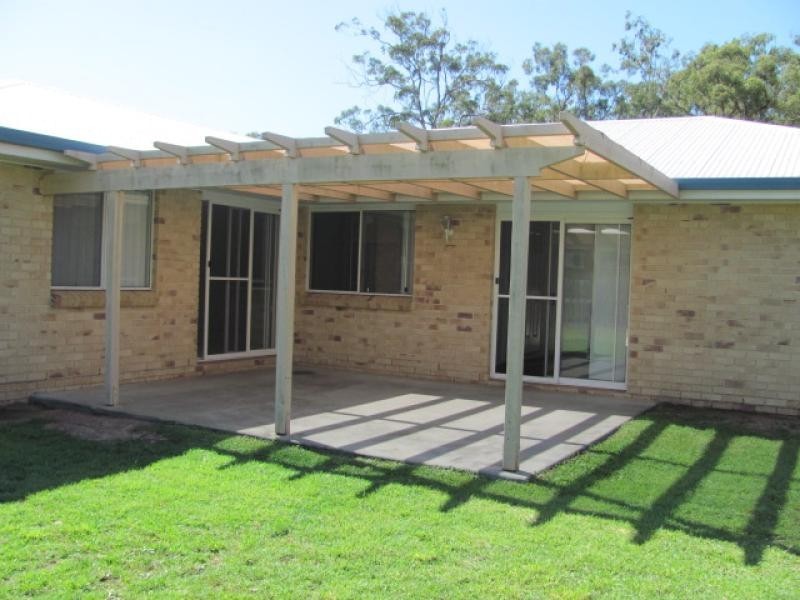 93 The Oaks Road, Tannum Sands QLD 4680