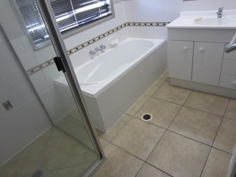 2 Karumba Court, Tannum Sands QLD 4680