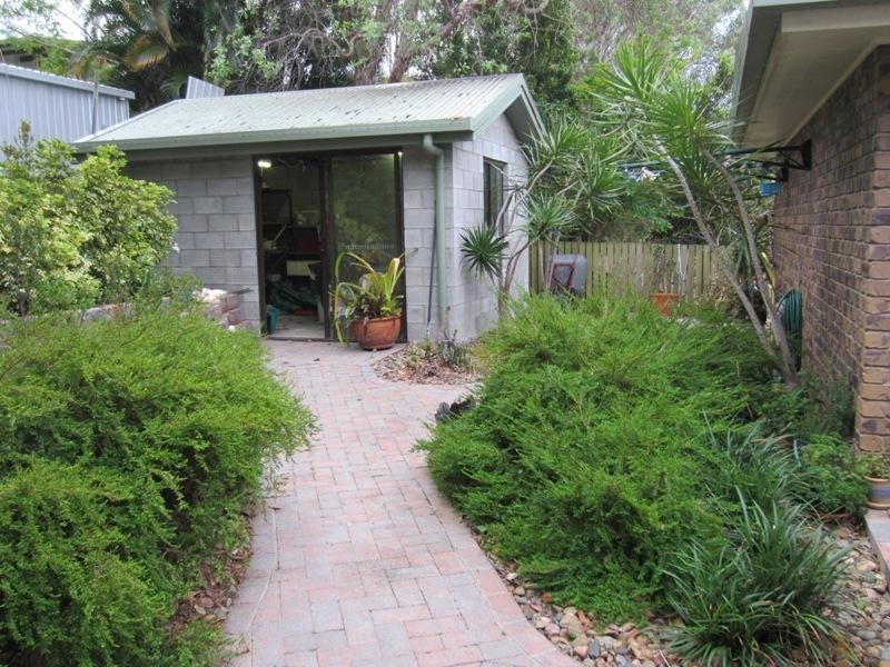 7 Katandra Street, Boyne Island QLD 4680
