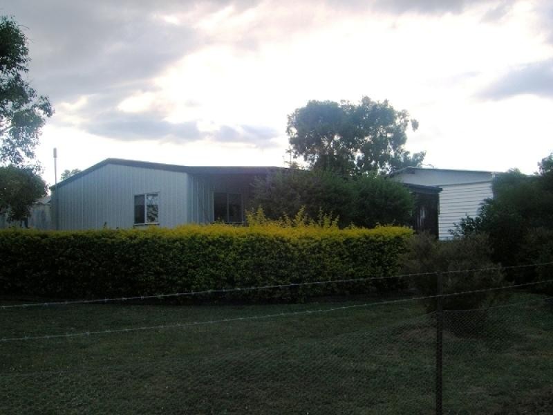 20 Aplin Road, Mt Larcom, Gladstone QLD 4680