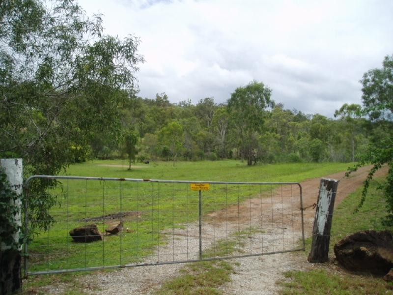 49576 Bruce Highway, Calliope QLD 4680