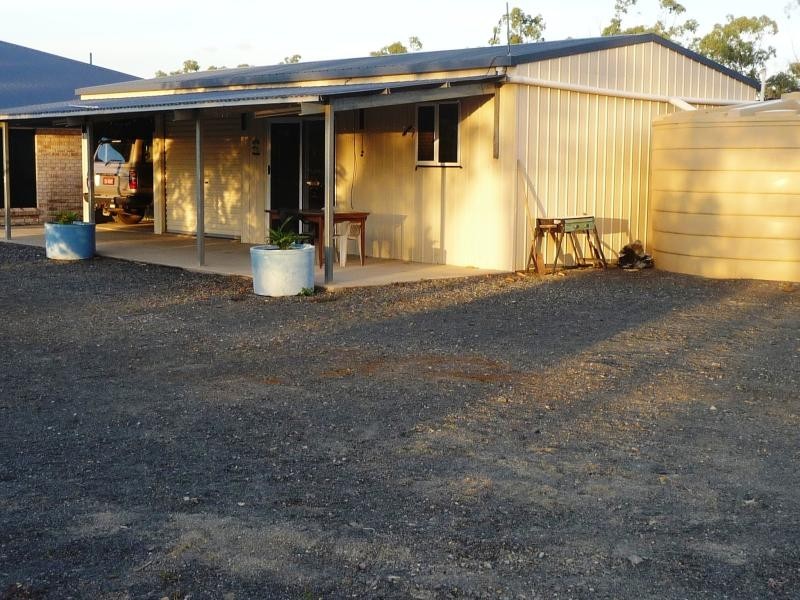 1929 Gladstone-Mt Larcom Rd, Mt Larcom, Calliope QLD 4680