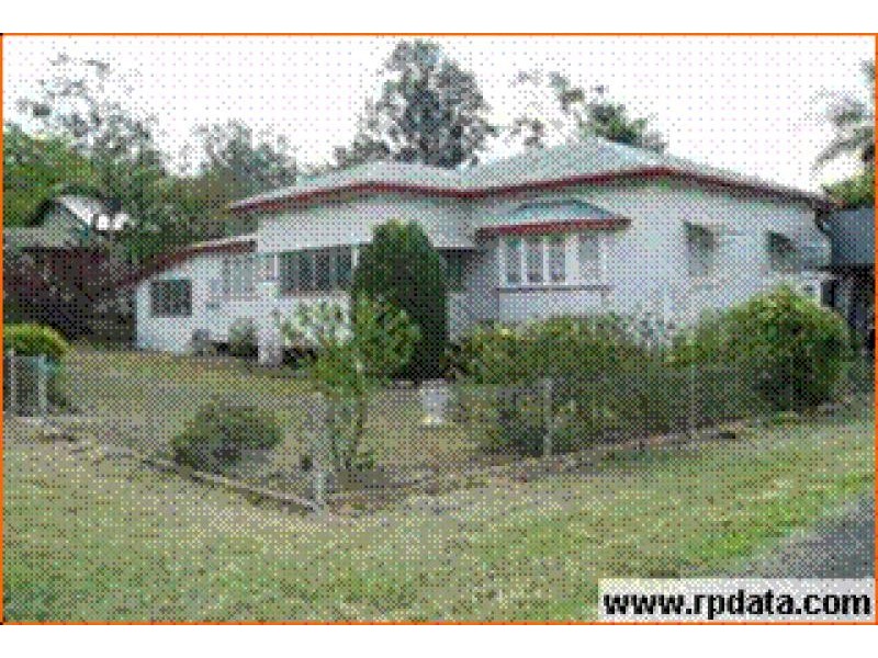 6 Beech Street, Builyan QLD 4680