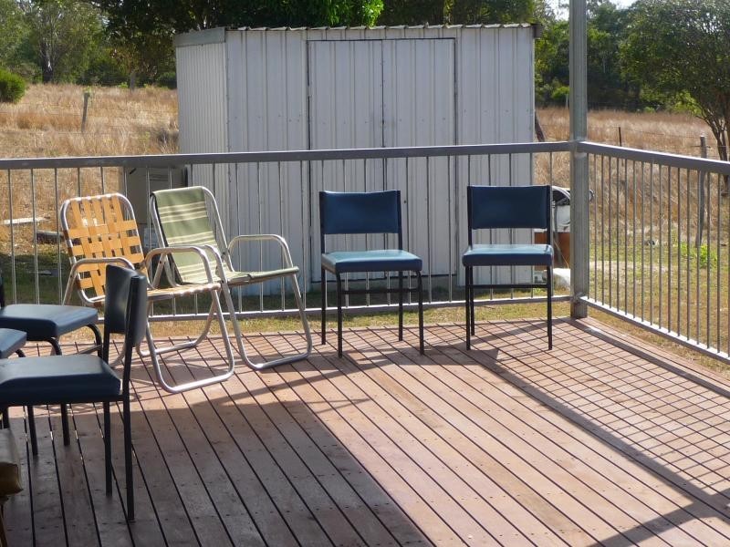 428 East End Road, Bracewell, Mount Larcom QLD 4695