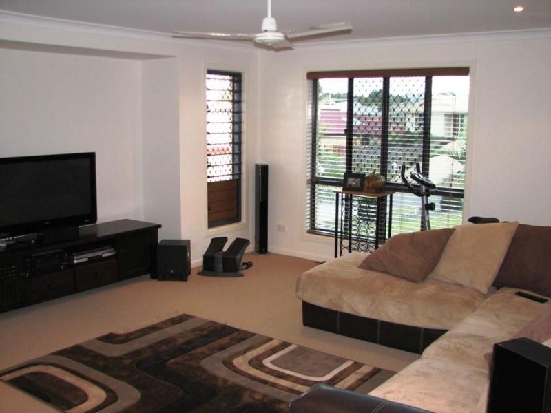 33 CENTRAL AVENUE, Calliope QLD 4680