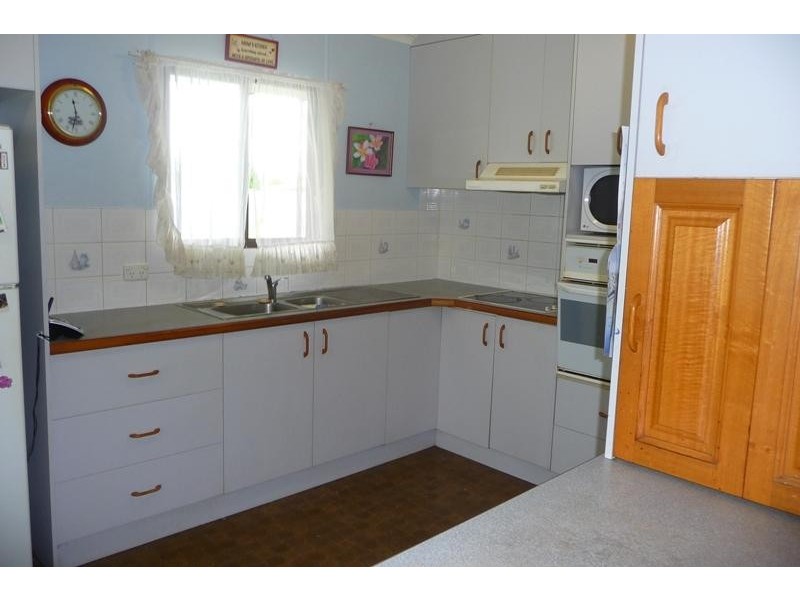 295 Tableland Rd, Calliope QLD 4680