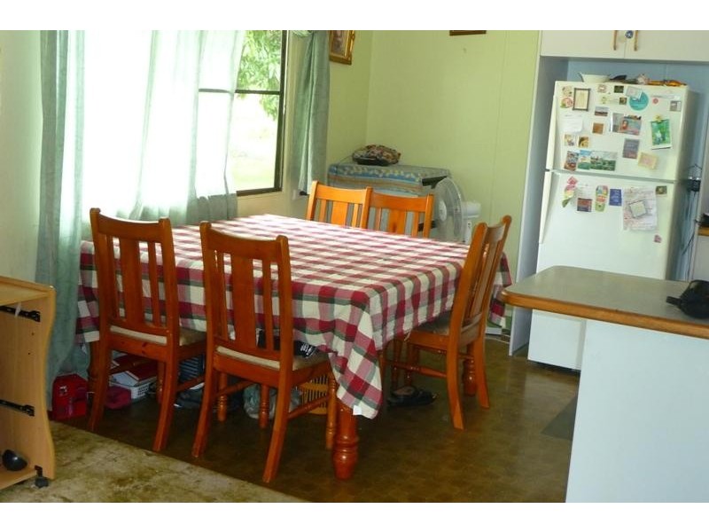 295 Tableland Rd, Calliope QLD 4680