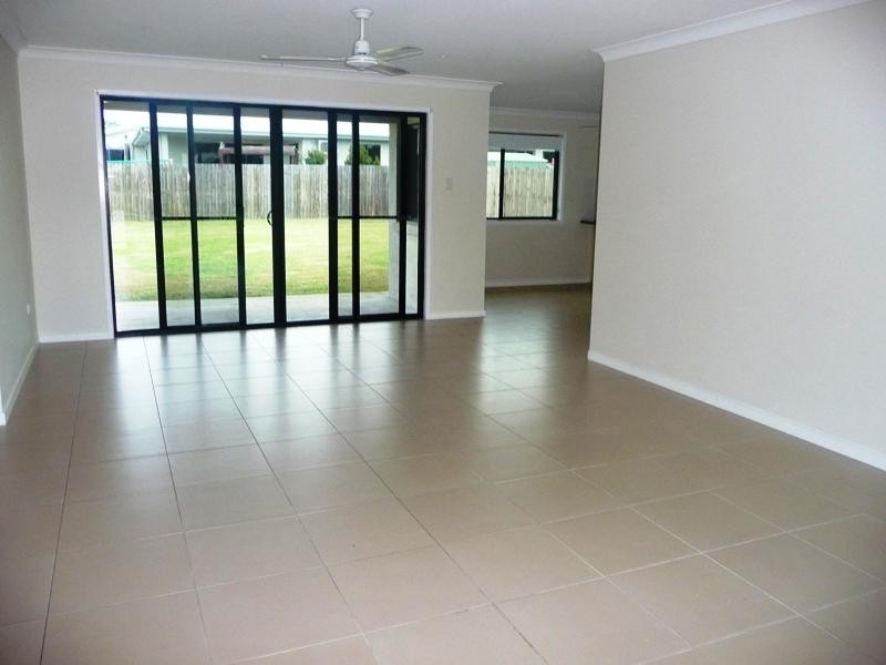 30 Sunpoint Way, Calliope QLD 4680