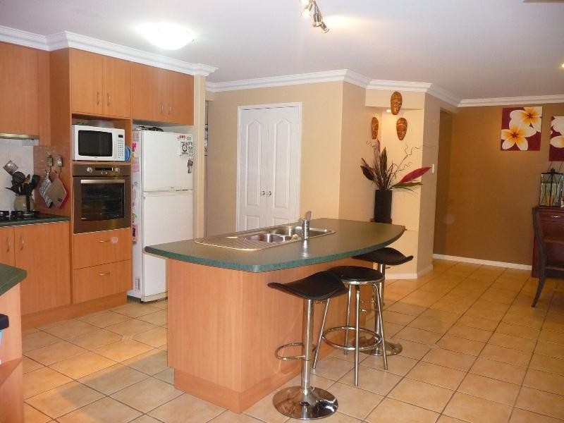 8 Harlequin, Calliope QLD 4680