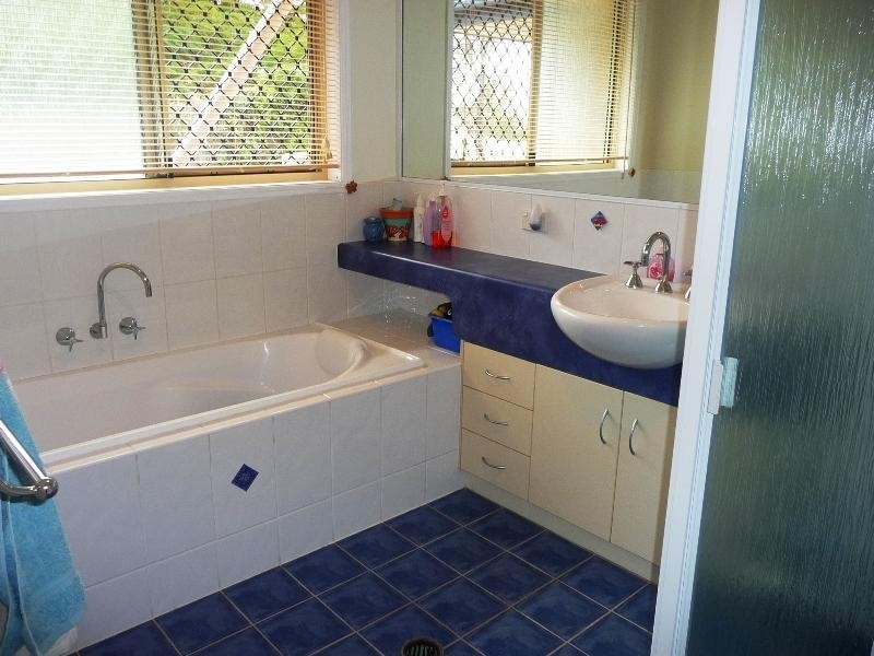 8 Harlequin, Calliope QLD 4680