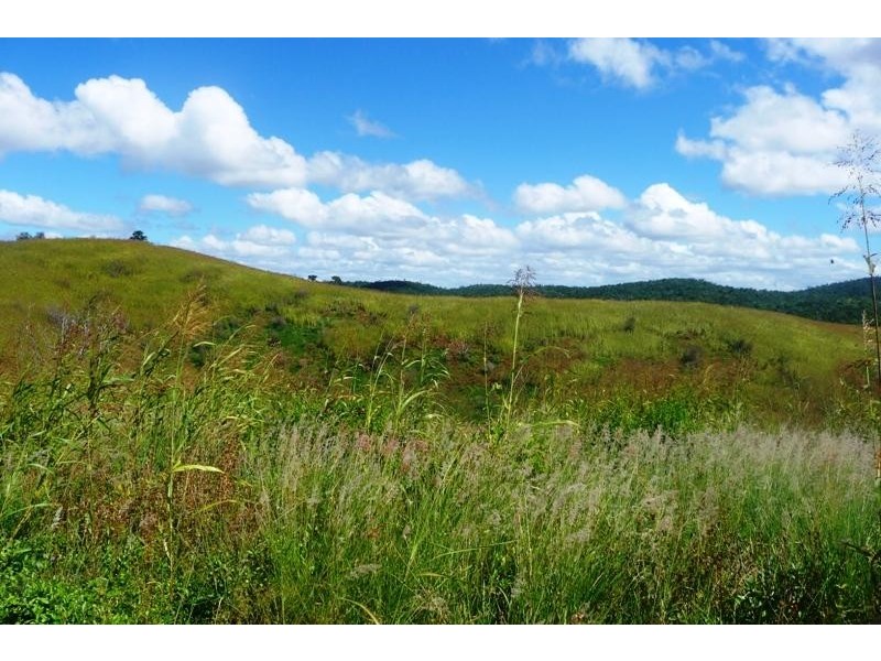 975 Deep Creek Road, Wooderson QLD 4680
