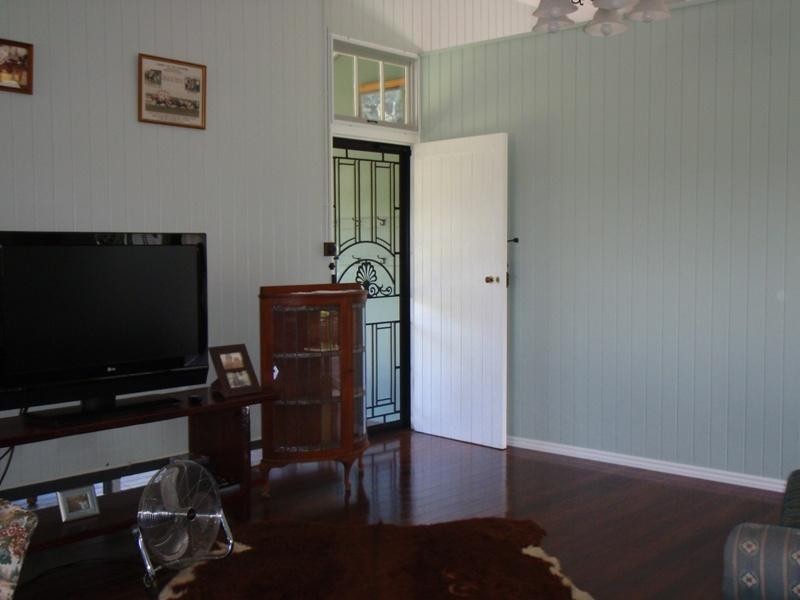1444 Mt Larcom Bracewell Road, Bracewell QLD 4695