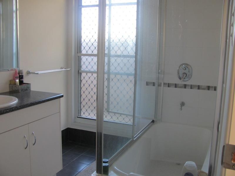 1 Ashley Court, Calliope QLD 4680